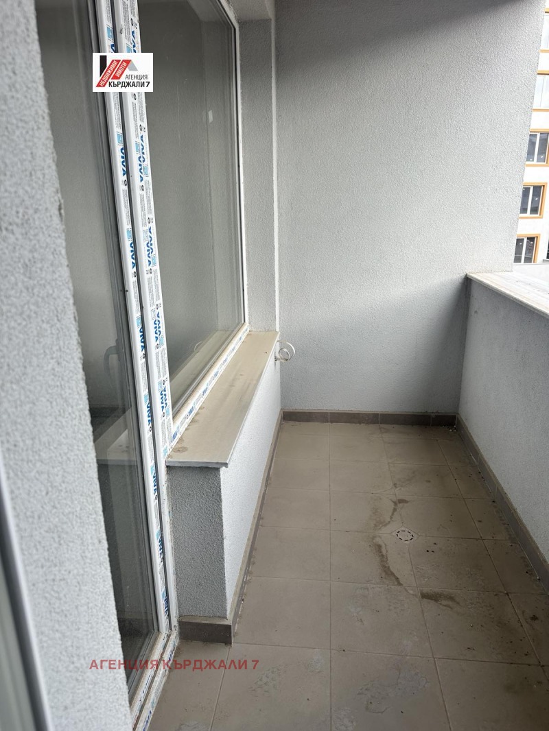 Продается  2 спальни Кърджали , Възрожденци , 95 кв.м | 37935178 - изображение [4]