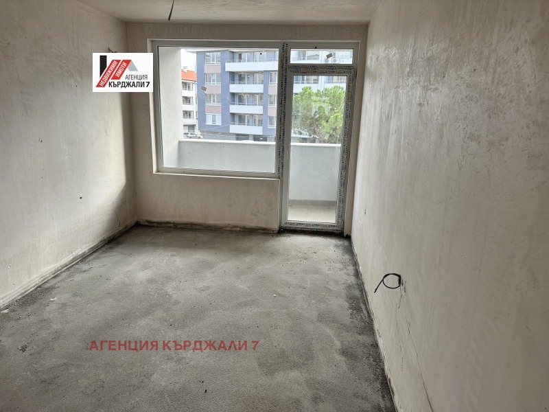 Продается  2 спальни Кърджали , Възрожденци , 95 кв.м | 37935178 - изображение [7]