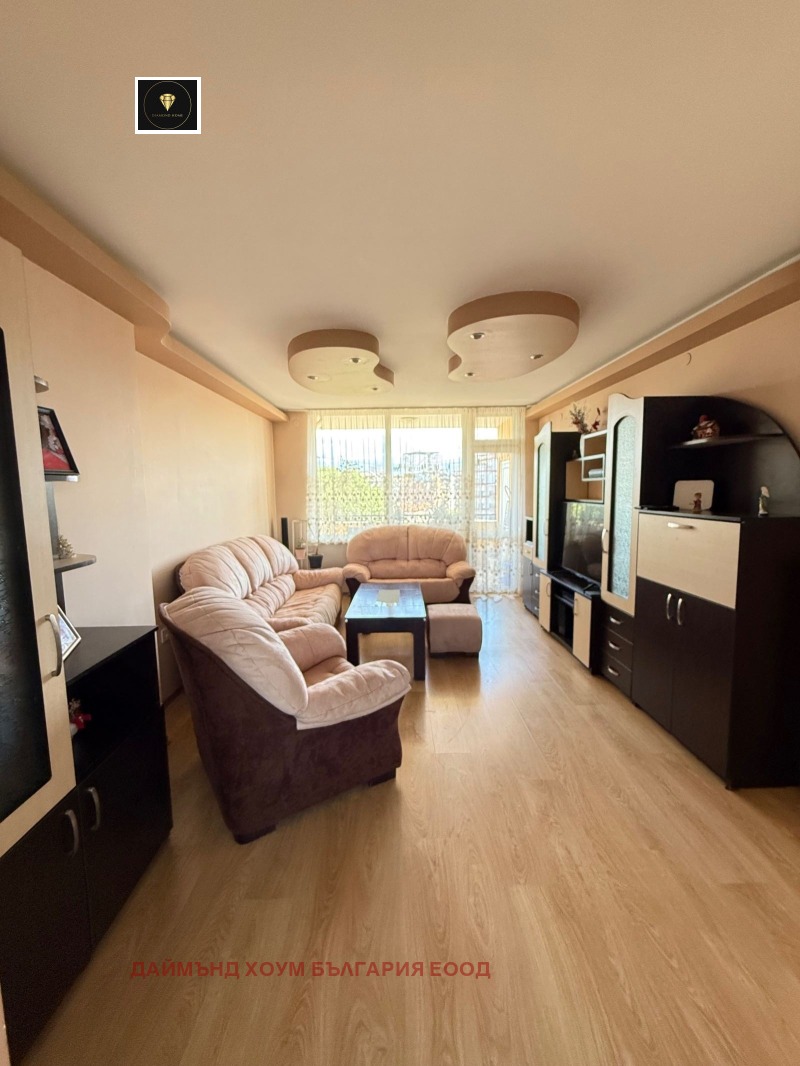 For Sale  3+ bedroom Plovdiv , Tsentar , 115 sq.m | 54764503