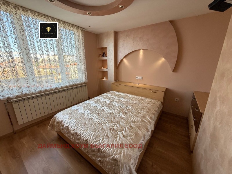 For Sale  3+ bedroom Plovdiv , Tsentar , 115 sq.m | 54764503 - image [12]