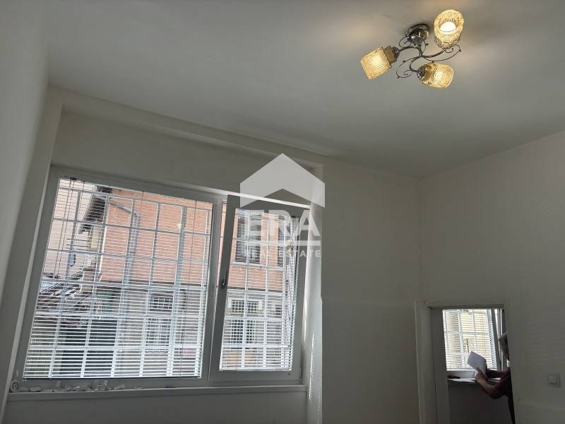 Продава КЪЩА, гр. София, Център, снимка 6 - Къщи - 54618893