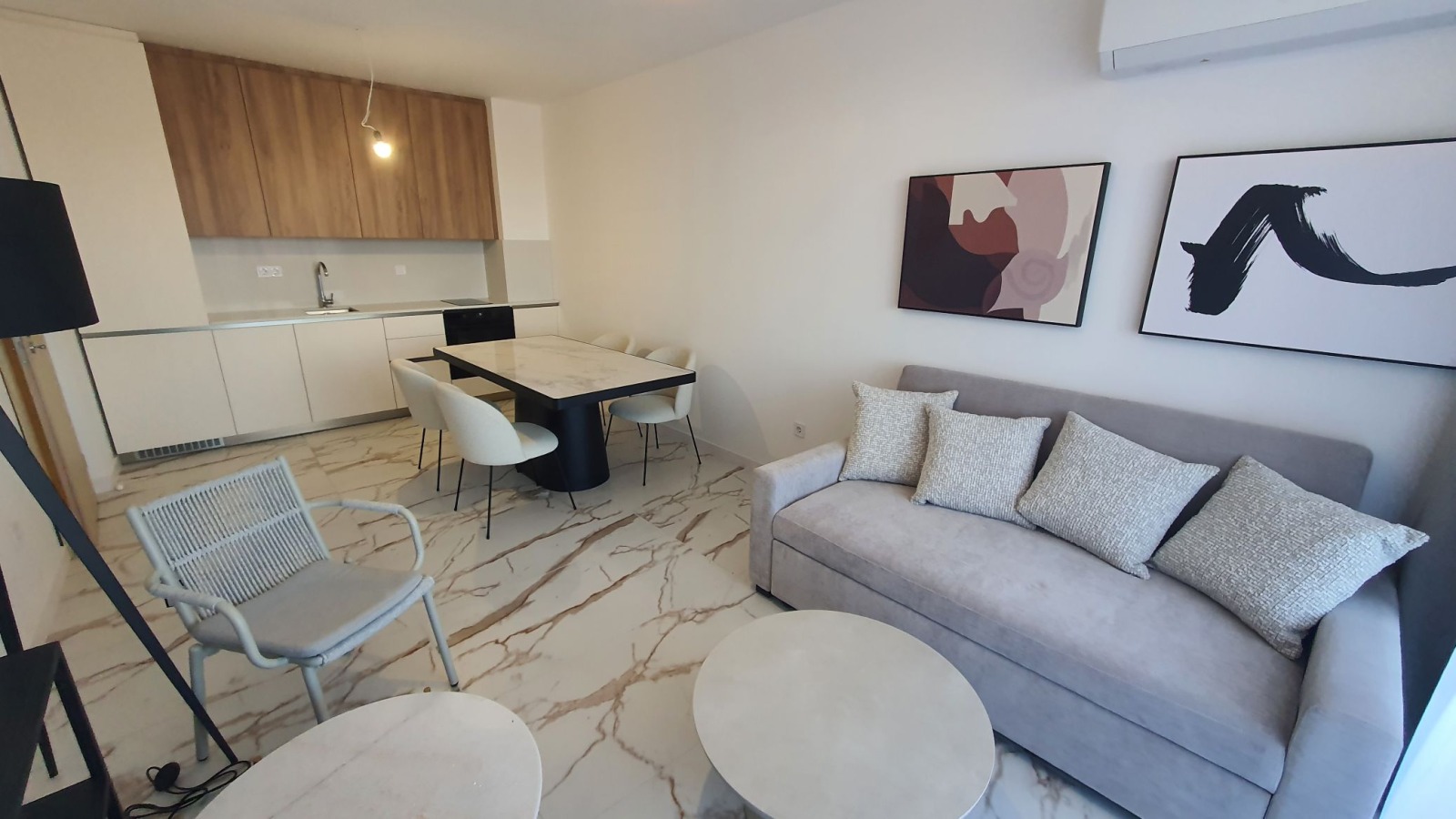 Продава 2-СТАЕН, гр. Ахелой, област Бургас, снимка 2 - Апартаменти - 52874356
