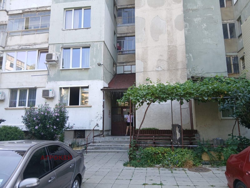 Myytävänä  Studio Sofia , Ljulin 4 , 44 neliömetriä | 58316112 - kuva [15]