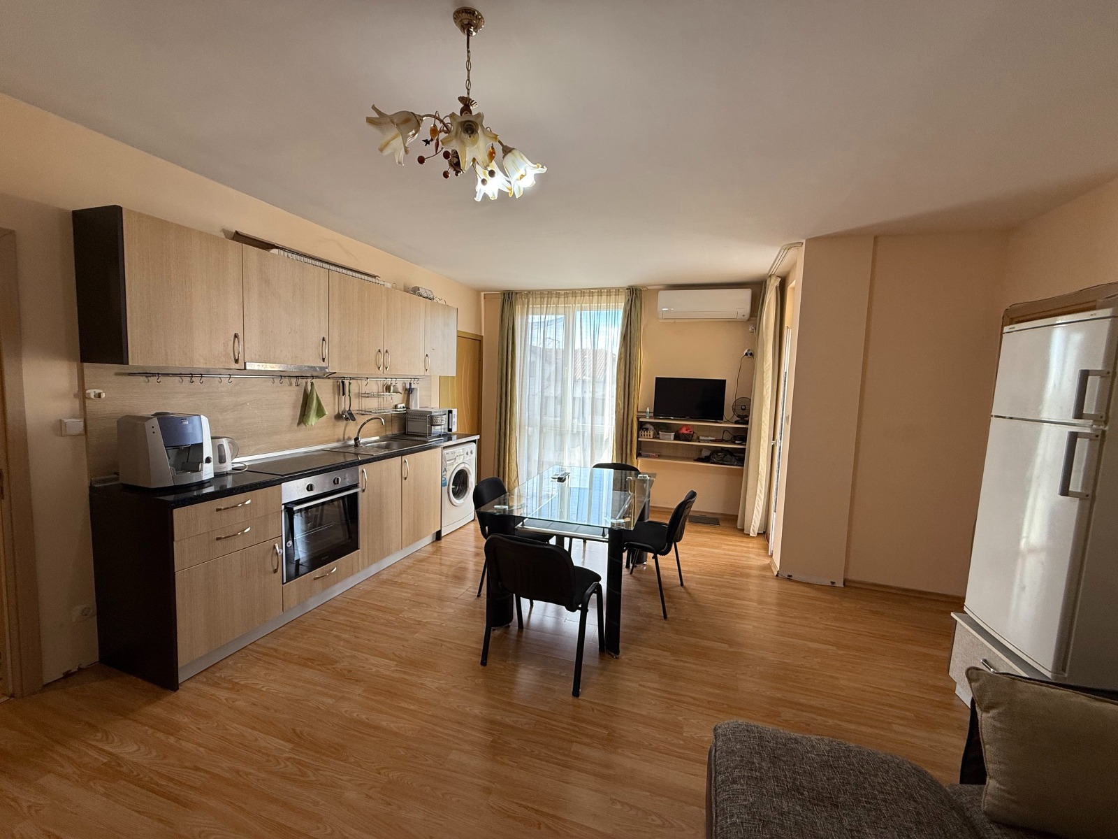 Продава 3-СТАЕН, гр. Приморско, област Бургас