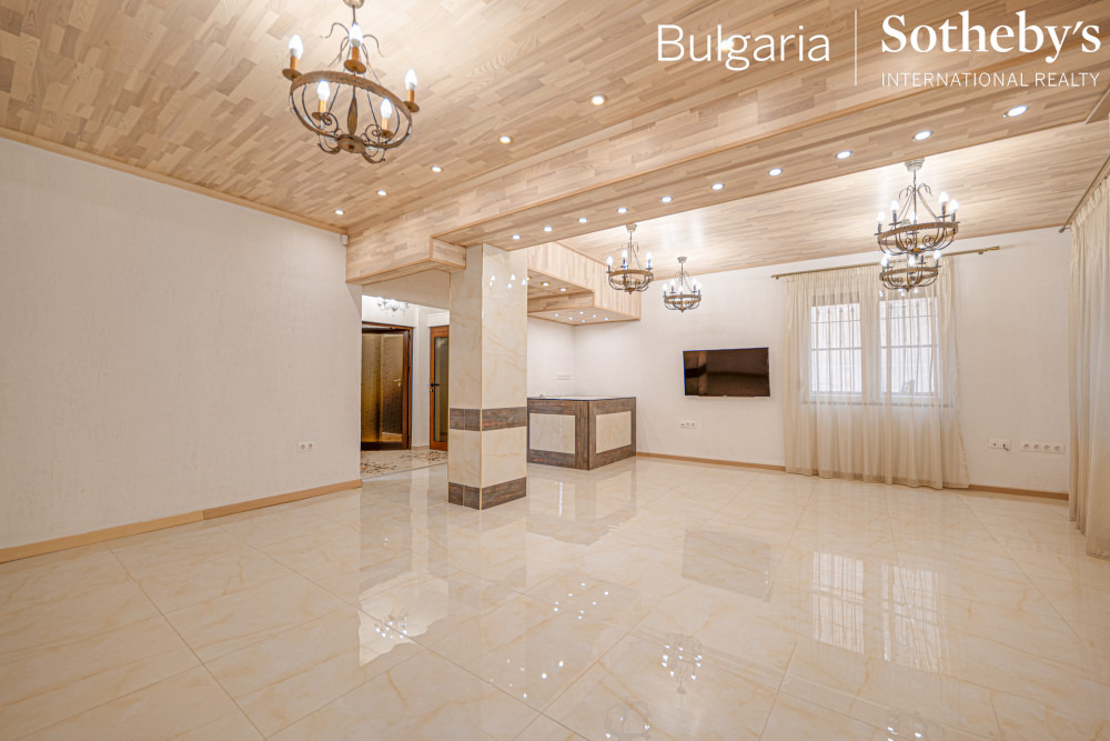Продава КЪЩА, гр. София, Оборище, снимка 3 - Къщи - 54998531