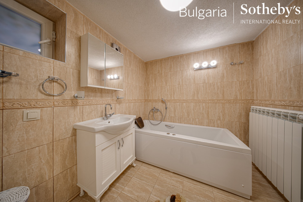 Продава КЪЩА, гр. София, Оборище, снимка 16 - Къщи - 54998531