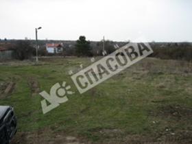 Продажба на имоти в с. Левски, област Варна - изображение 15 