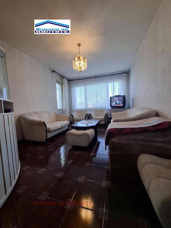 Eladó  2 hálószobás Ruse , Hasove , 90 négyzetméter | 31811060