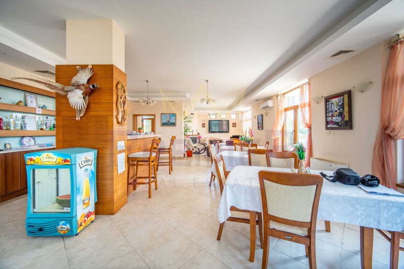 Продава  Къща област Добрич , с. Българево , 667 кв.м | 95444780 - изображение [5]