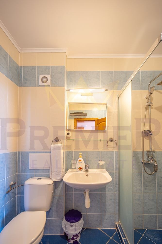 Продава  Къща област Добрич , с. Българево , 667 кв.м | 95444780 - изображение [15]