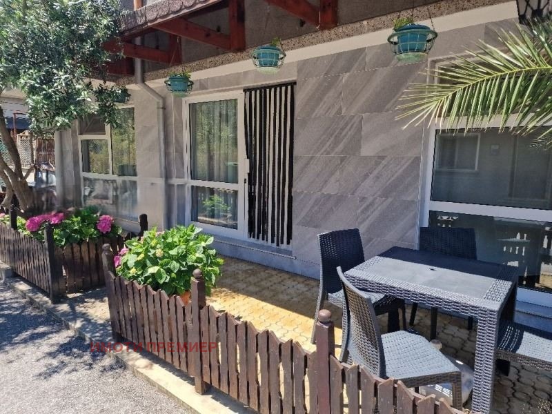 Продава КЪЩА, гр. Поморие, област Бургас, снимка 11 - Къщи - 53004017