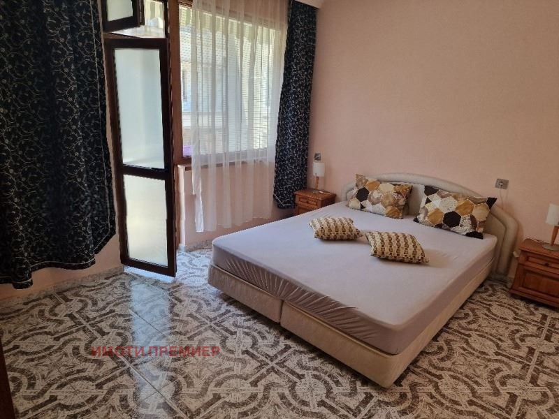 Продава КЪЩА, гр. Поморие, област Бургас, снимка 7 - Къщи - 53004017