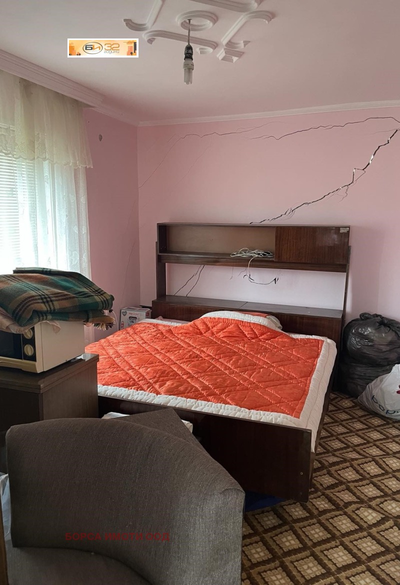 Продава ВИЛА, гр. Враца, Студентски град, снимка 2 - Вили - 52133080