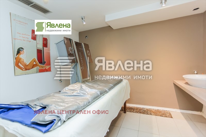 Till salu  Bar Sofia , Goce Deltjev , 241 kvm | 88502006 - bild [4]