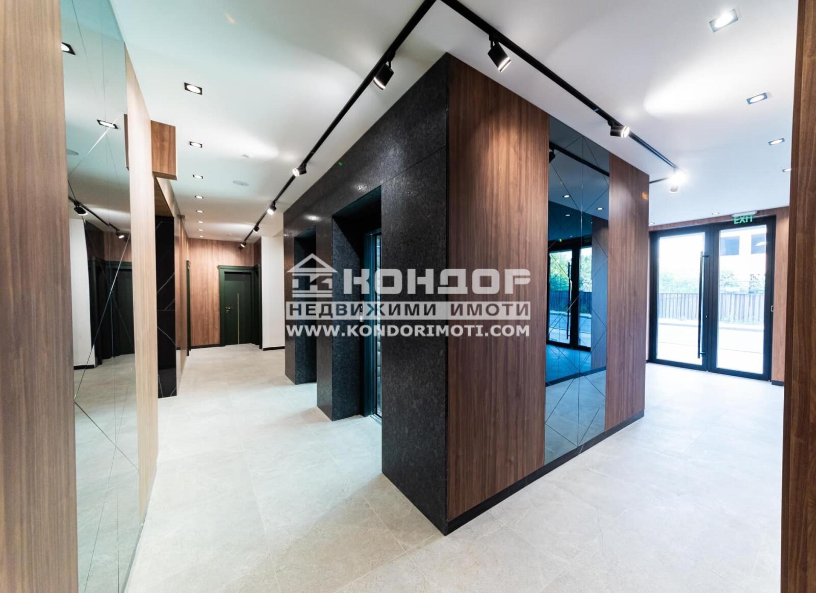 Продава 2-СТАЕН, гр. Пловдив, Кючук Париж, снимка 3 - Апартаменти - 55495924