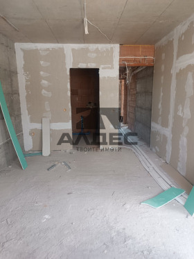 ������� 3-����� | Imot.bg � ����� ������ 12