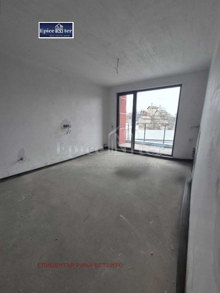 Продава 2-СТАЕН, гр. Перник, Мошино, снимка 3 - Апартаменти - 53585642