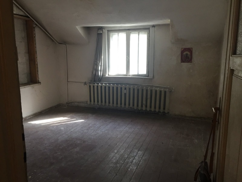 Продава 3-СТАЕН, гр. София, Център, снимка 2 - Апартаменти - 52784777