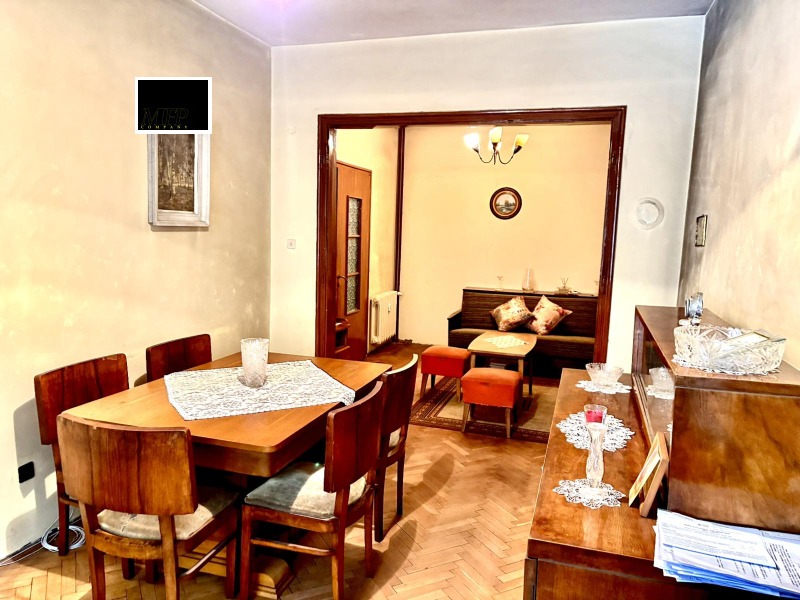 Продаја  2 спаваће собе Софија , Центар , 85 м2 | 77593676