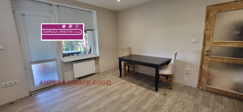 Продава 3-СТАЕН, гр. Костинброд, област София област, снимка 2 - Апартаменти - 53149681