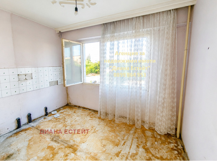 Продава  3-стаен град Видин , Крум Бъчваров , 76 кв.м | 79440538