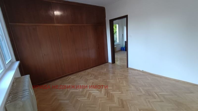 Eladó  3 hálószobás Sofia , Medicinska akademija , 100 négyzetméter | 22142622 - kép [7]