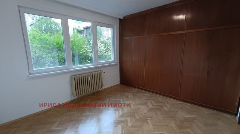Eladó  3 hálószobás Sofia , Medicinska akademija , 100 négyzetméter | 22142622 - kép [4]