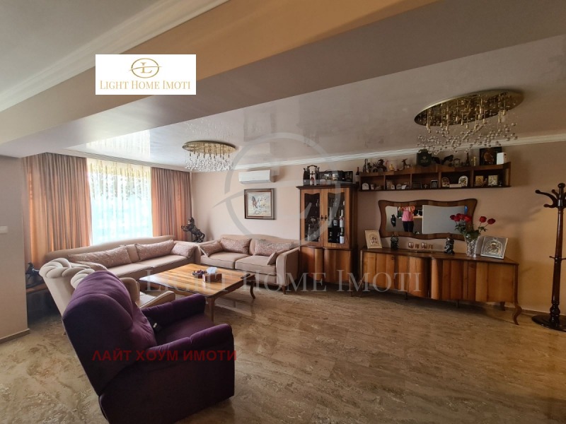 Zu verkaufen  3+ Schlafzimmer Plowdiw , Karschijaka , 220 qm | 82961893 - Bild [5]