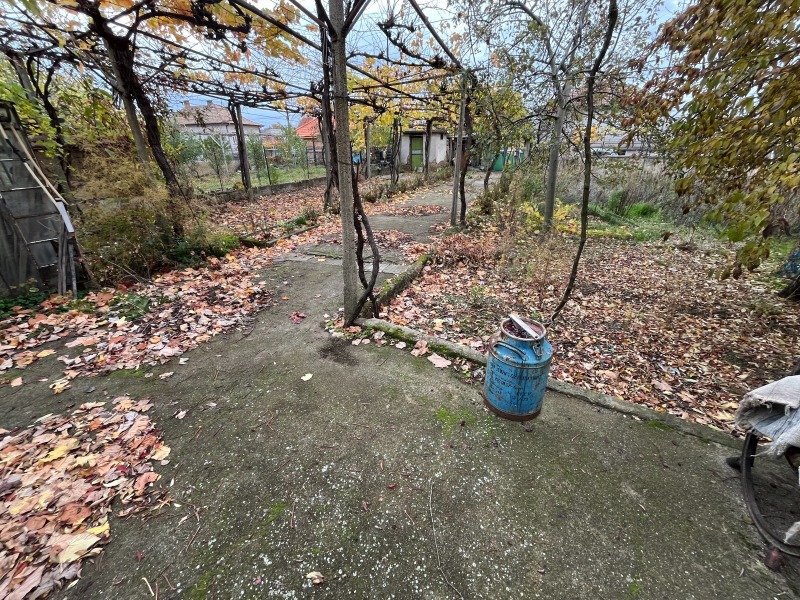 Продава КЪЩА, гр. Казанлък, област Стара Загора, снимка 9 - Къщи - 52375422