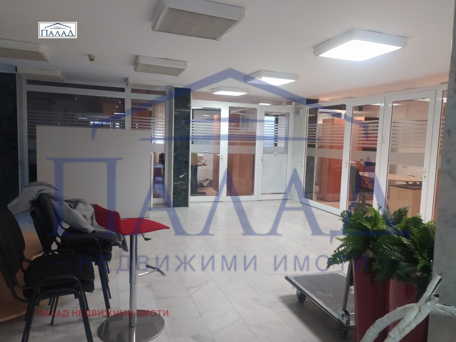 Продава ОФИС, гр. Варна, Център