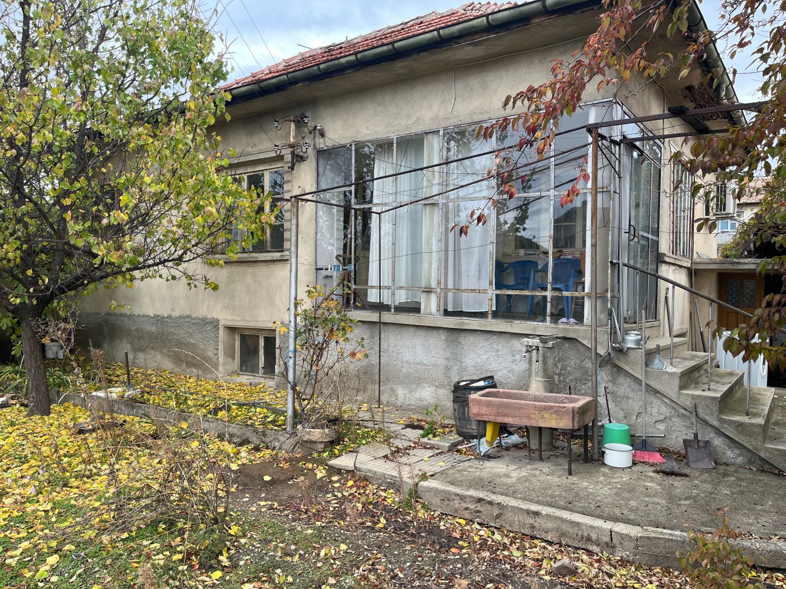 Продава КЪЩА, гр. Казанлък, област Стара Загора, снимка 2 - Къщи - 52375422