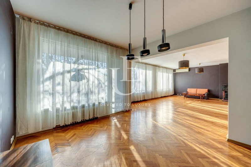 Продава 3-СТАЕН, гр. София, Докторски паметник