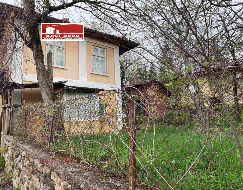Eladó  Ház régió Lovech , Gorno Pavlikene , 100 négyzetméter | 47821827