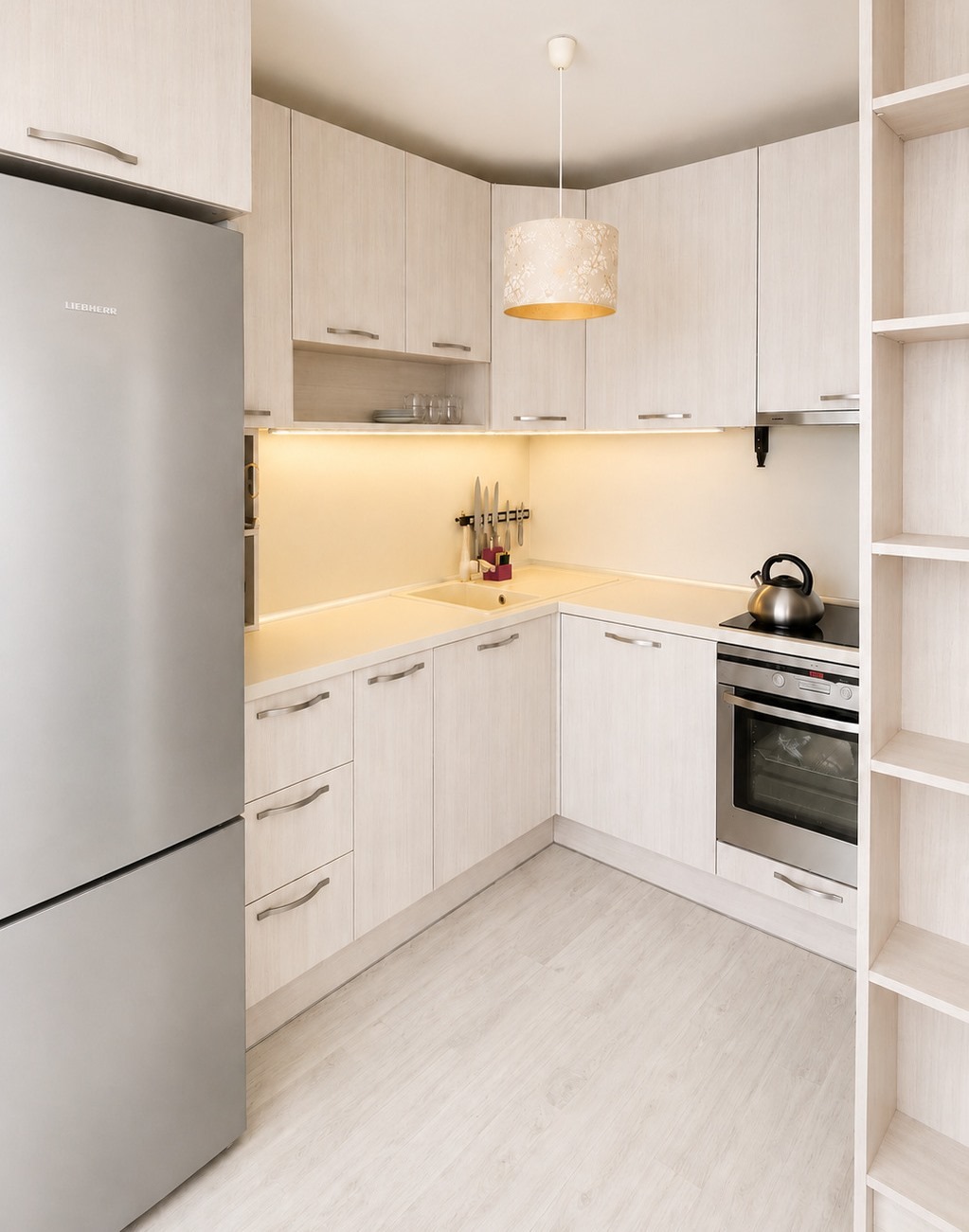 Продава 3-СТАЕН, гр. Варна, Бриз, снимка 4 - Апартаменти - 55540125