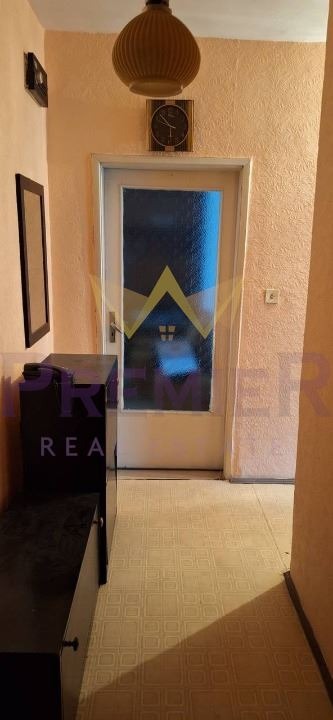 Продава  2-стаен град Бургас , Изгрев , 74 кв.м | 84486850 - изображение [12]