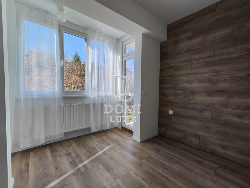 Продава 3-СТАЕН, гр. София, Борово, снимка 3 - Апартаменти - 52562566