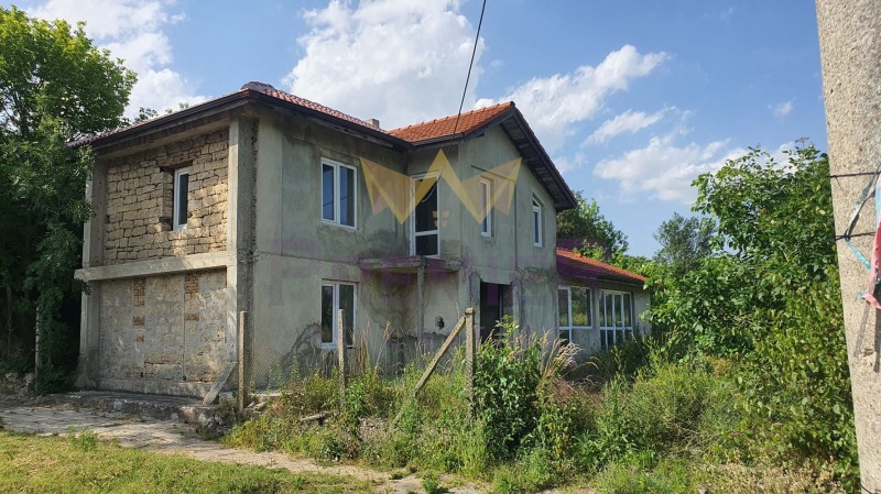 Продава КЪЩА, с. Войводино, област Варна, снимка 1 - Къщи - 46201882