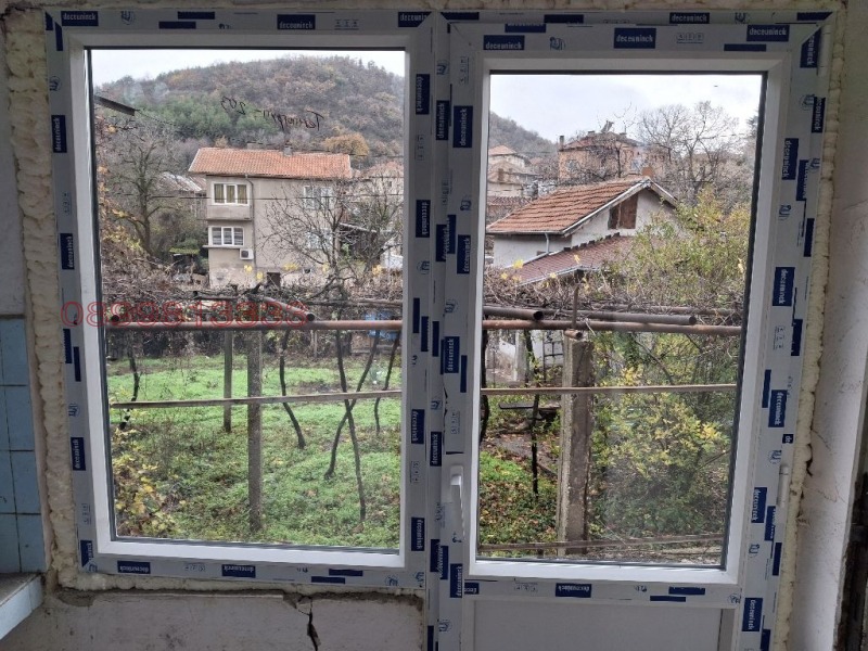 Продава КЪЩА, гр. Перущица, област Пловдив, снимка 8 - Къщи - 52780443