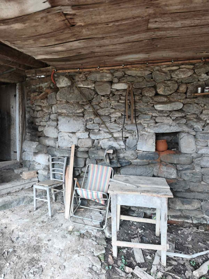 Продава КЪЩА, с. Орешак, област Ловеч, снимка 9 - Къщи - 53476918