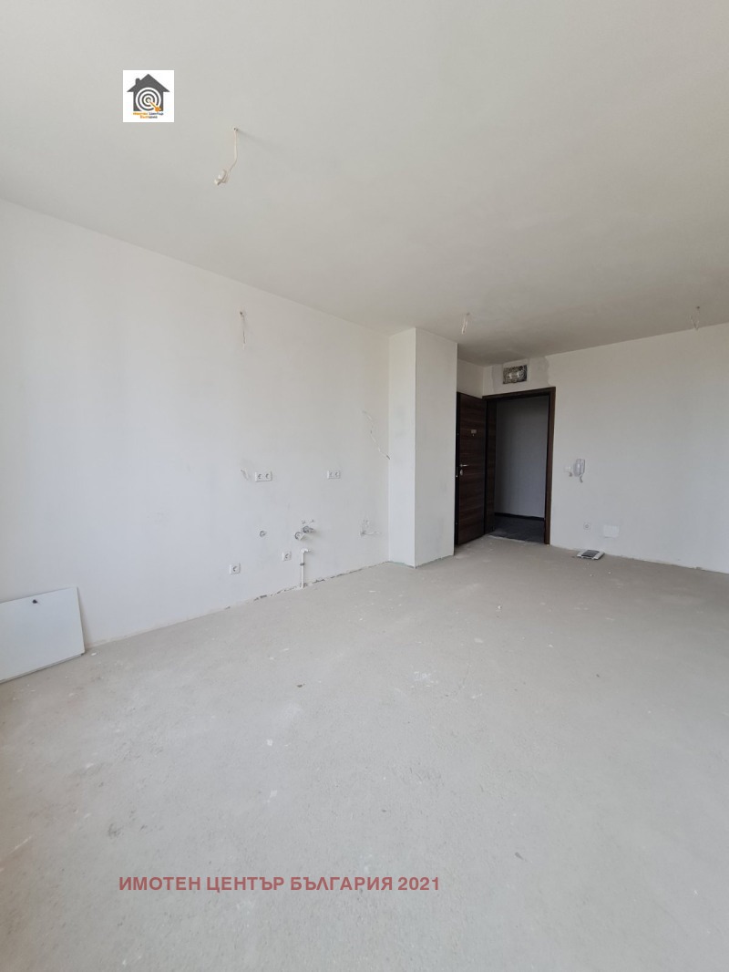 Продается  1 спальня София , Студентски град , 70 кв.м | 69189941
