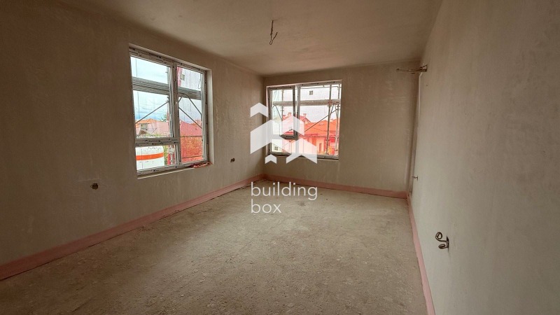 Продава 4-СТАЕН, гр. Пловдив, Остромила, снимка 7 - Апартаменти - 53438079