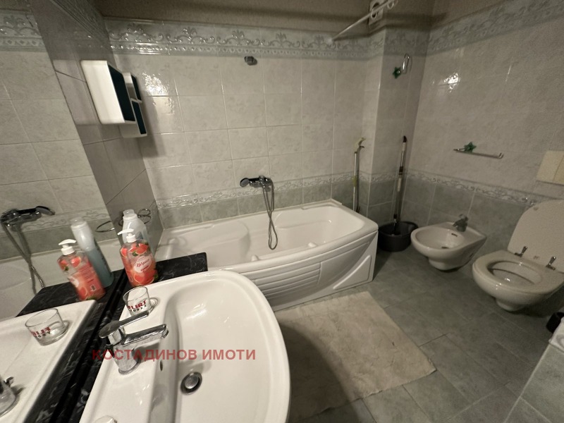 Satılık  İki Katlı Daire Plovdiv , Karşiyaka , 176 metrekare | 26115548 - görüntü [4]