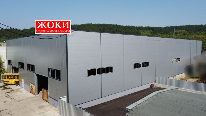 Na sprzedaż  Budynek przemysłowy Pernik , Moszino , 2164 mkw | 80687728 - obraz [2]