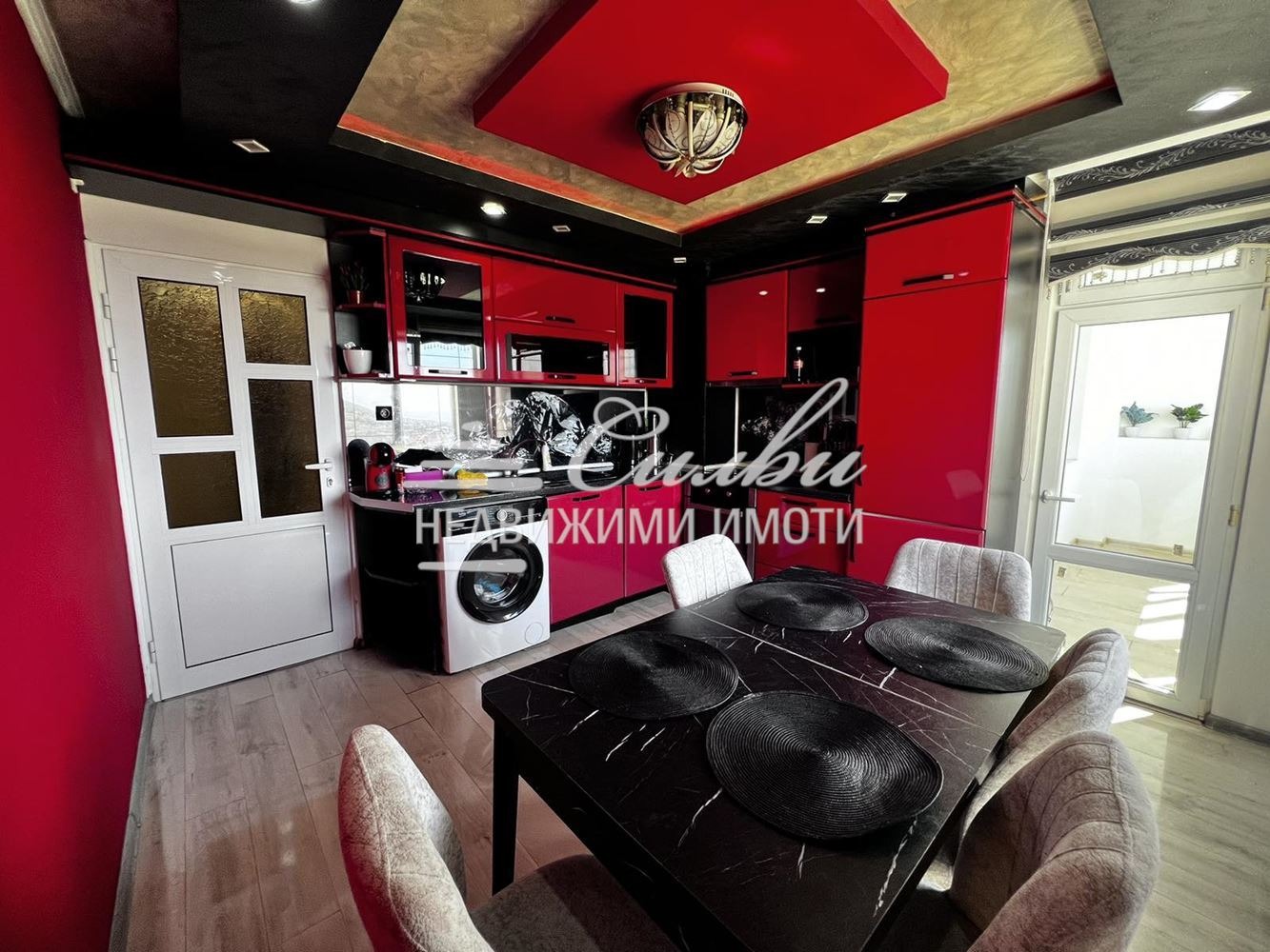 Продава 3-СТАЕН, гр. Шумен, Еверест, снимка 2 - Апартаменти - 54977509