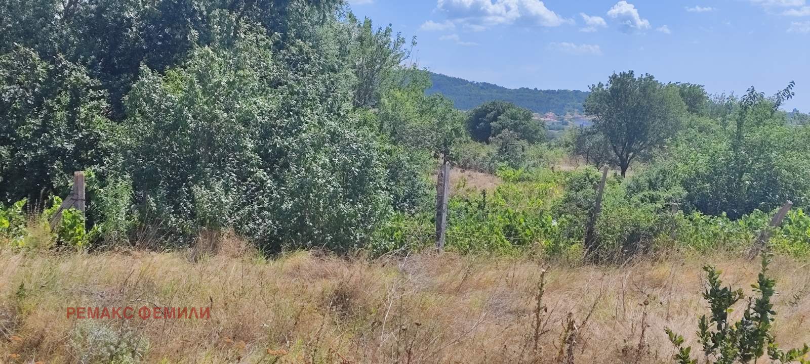 Продава ПАРЦЕЛ, гр. Аксаково, област Варна