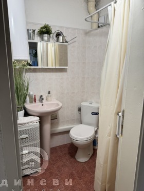 1 bedroom Kazanlak, region Stara Zagora  7