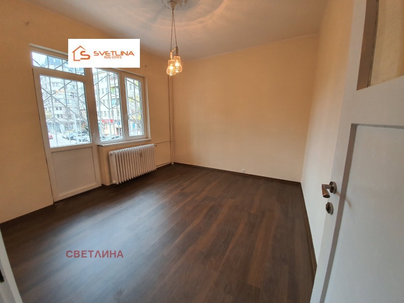 En venta  2 dormitorios Sofia , Tsentar , 115 metros cuadrados | 32531600 - imagen [4]