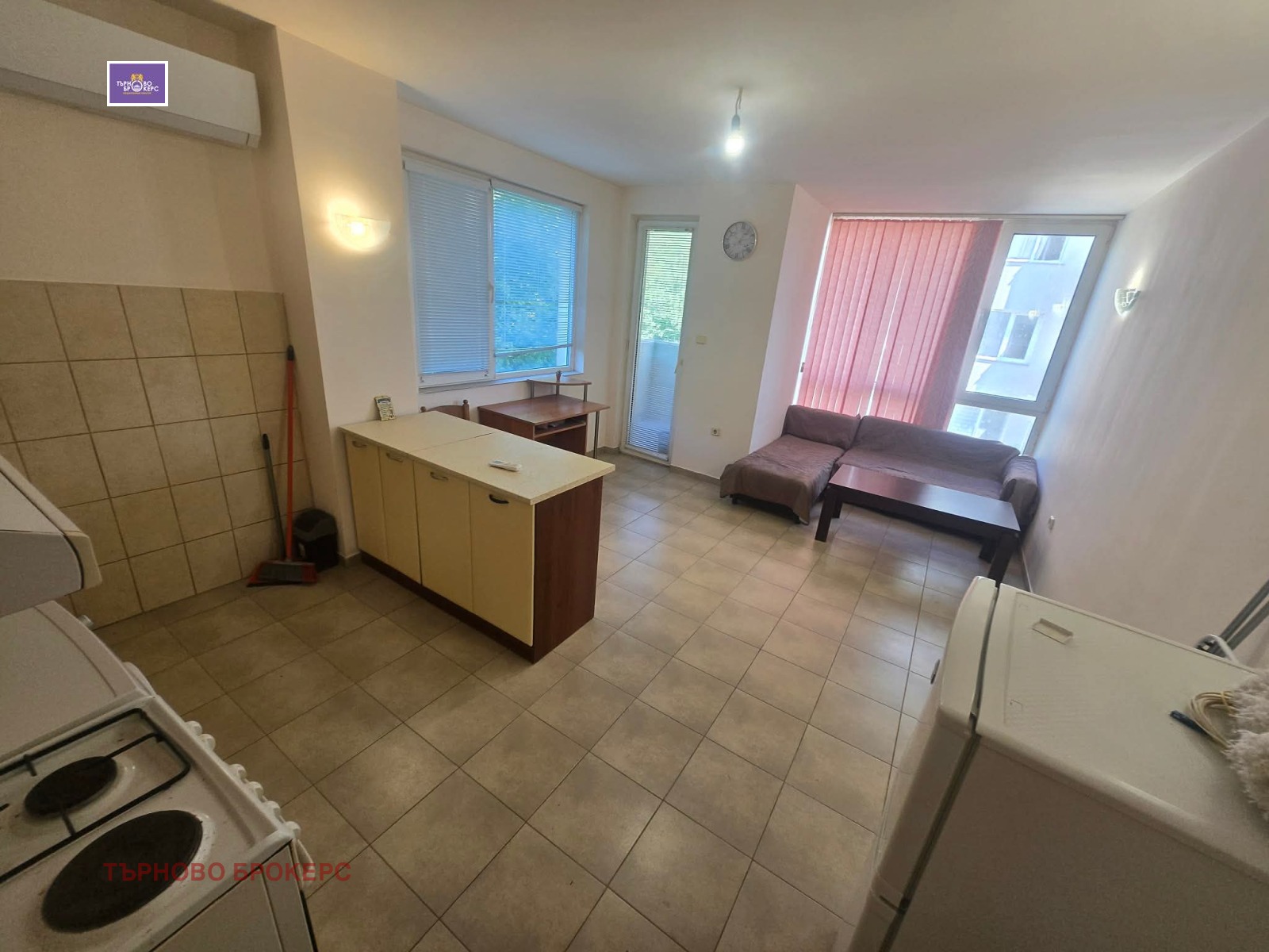 Продава 2-СТАЕН, гр. Велико Търново, Акация, снимка 3 - Апартаменти - 55846602