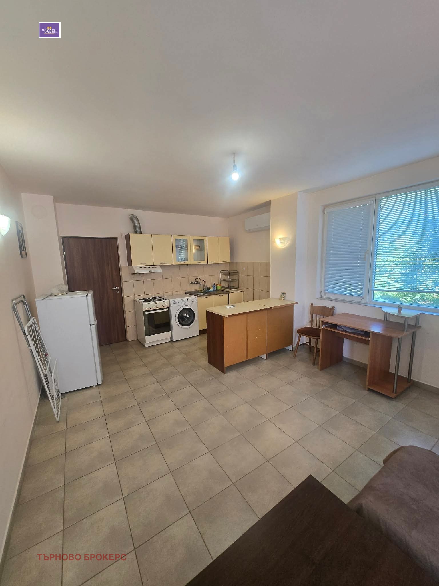 Продава 2-СТАЕН, гр. Велико Търново, Акация, снимка 4 - Апартаменти - 55846602