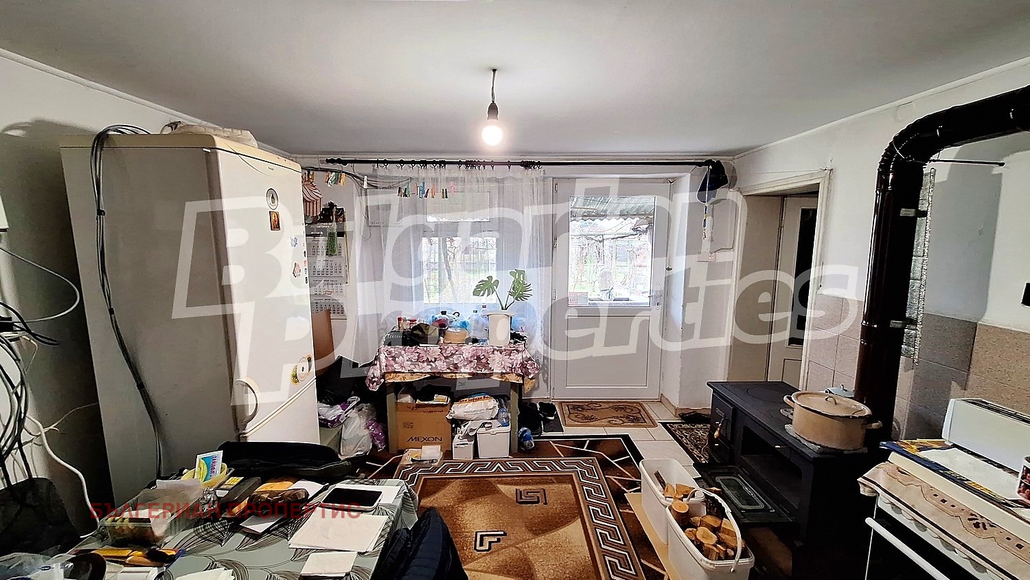 Продава КЪЩА, с. Царевци, област Варна, снимка 3 - Къщи - 53987586